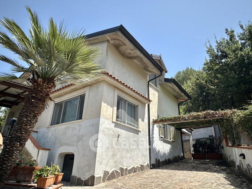 Villa in Località Madonna della Pace — foto 15 di 37