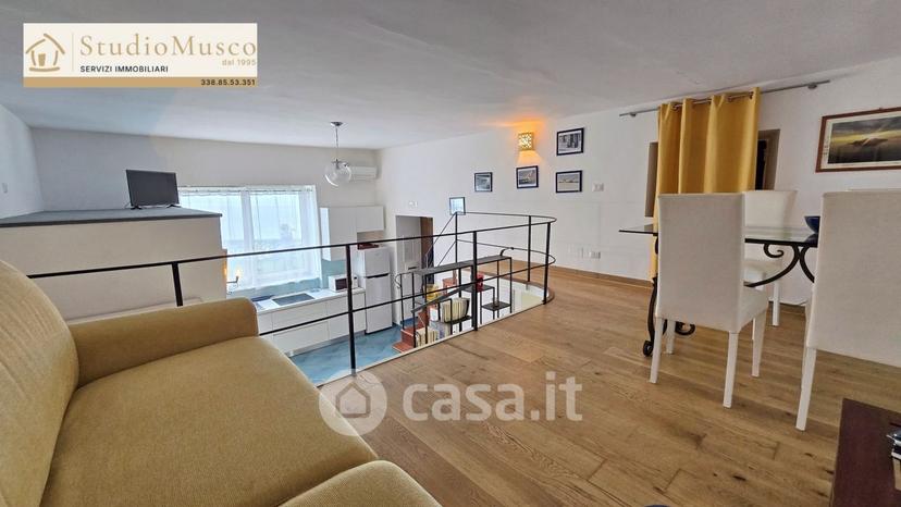 Loft in Via Marina Grande — foto 12 di 21