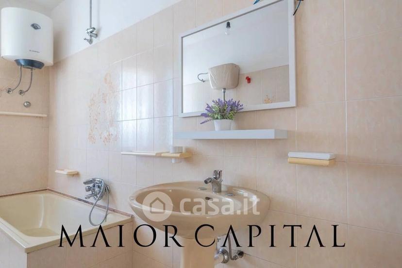 Appartamento in Via Napoli — foto 12 di 28