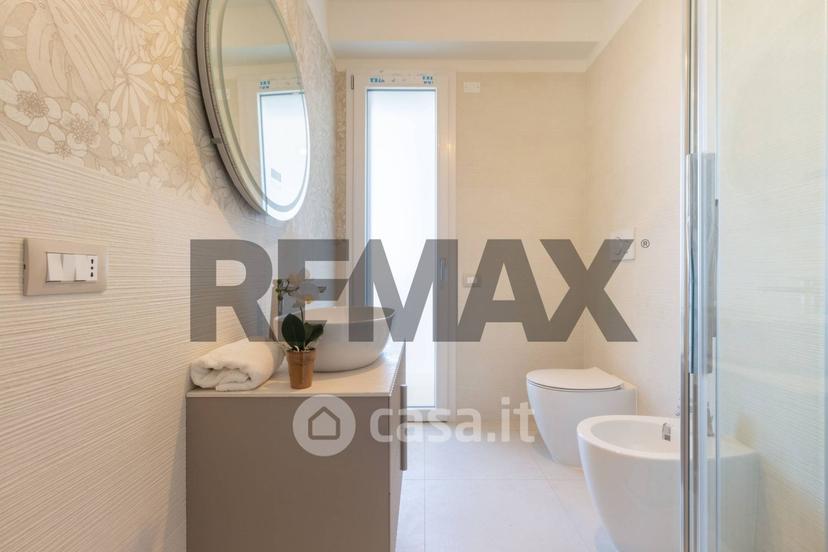 Quadrilocale in Via dei Giunchi 11 — foto 5 di 39