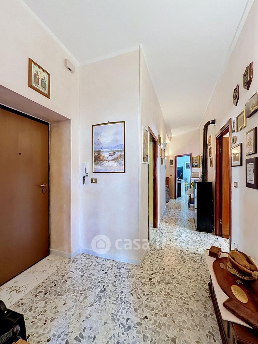Quadrilocale in Via Tarragona — foto 10 di 31