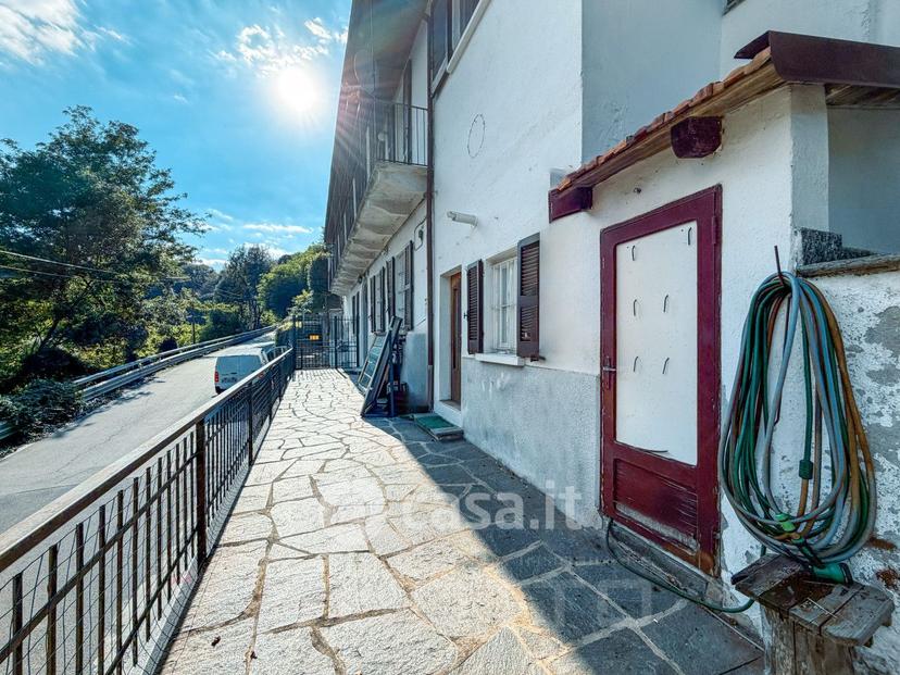 Villa in Via Vallestrona 34 — foto 25 di 40