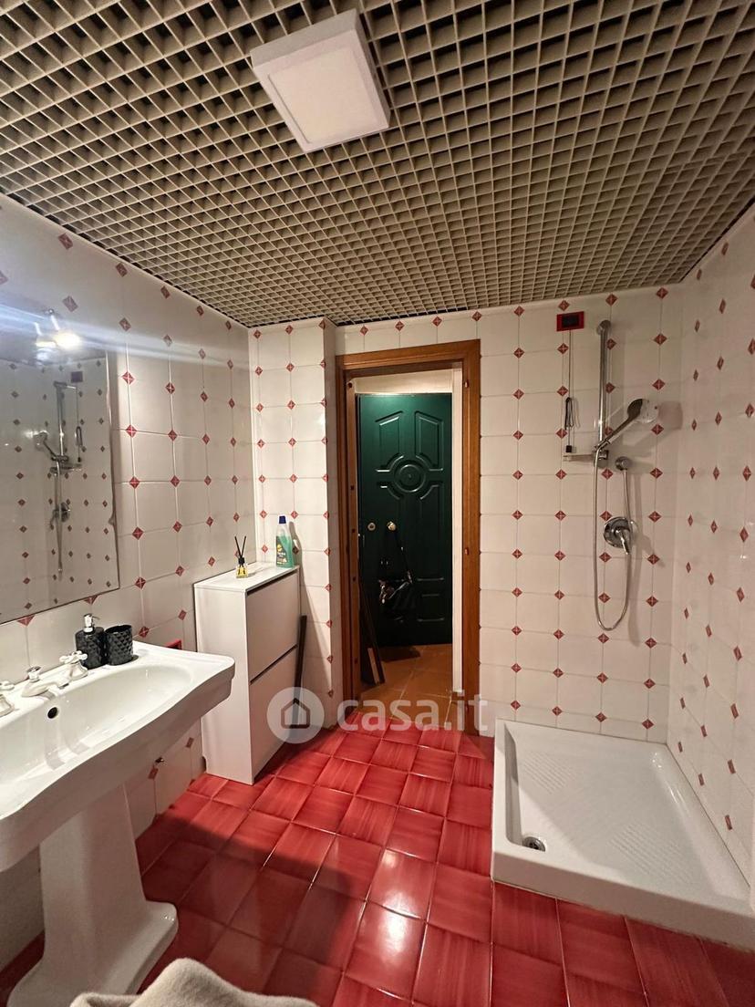 Trilocale in Via Savonarola 38 — foto 11 di 32