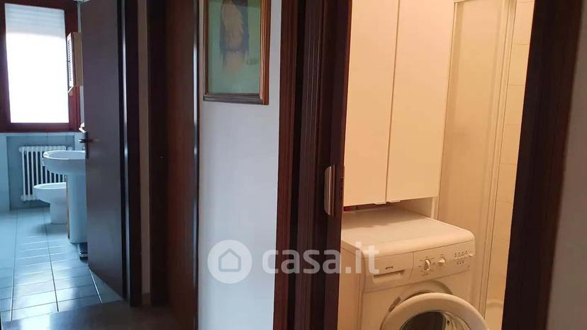 Quadrilocale in Via Libero Benedetti 4 — foto 7 di 31