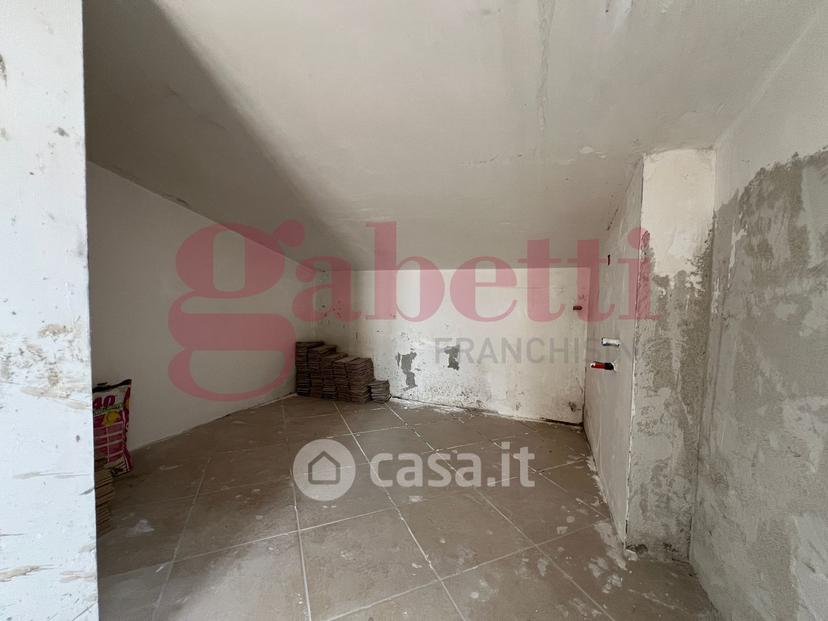 Bilocale in Via Sant'Andrea — foto 3 di 23