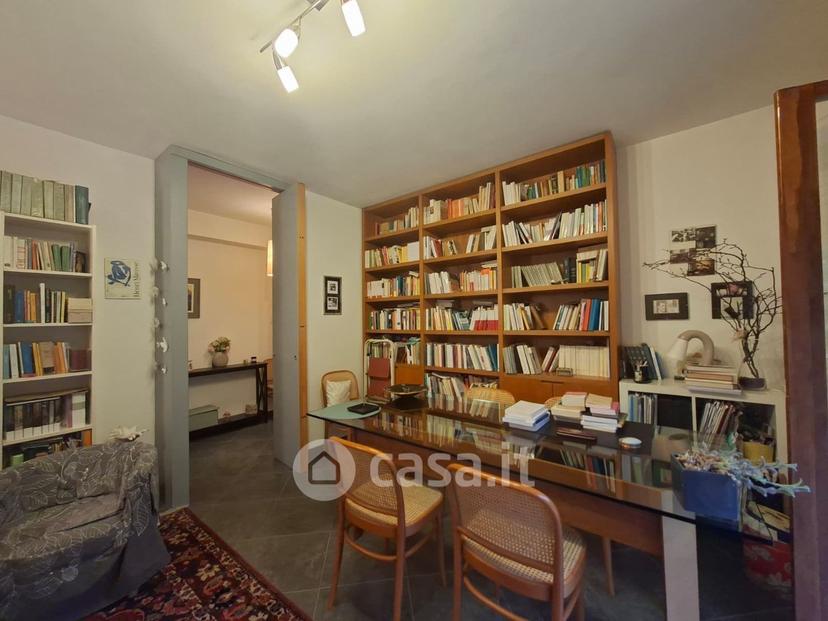 Trilocale in Via Martiri di Bellona 14 — foto 13 di 30