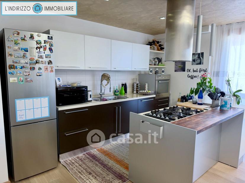 Quadrilocale in Via Silvano Schiavon — foto 9 di 27
