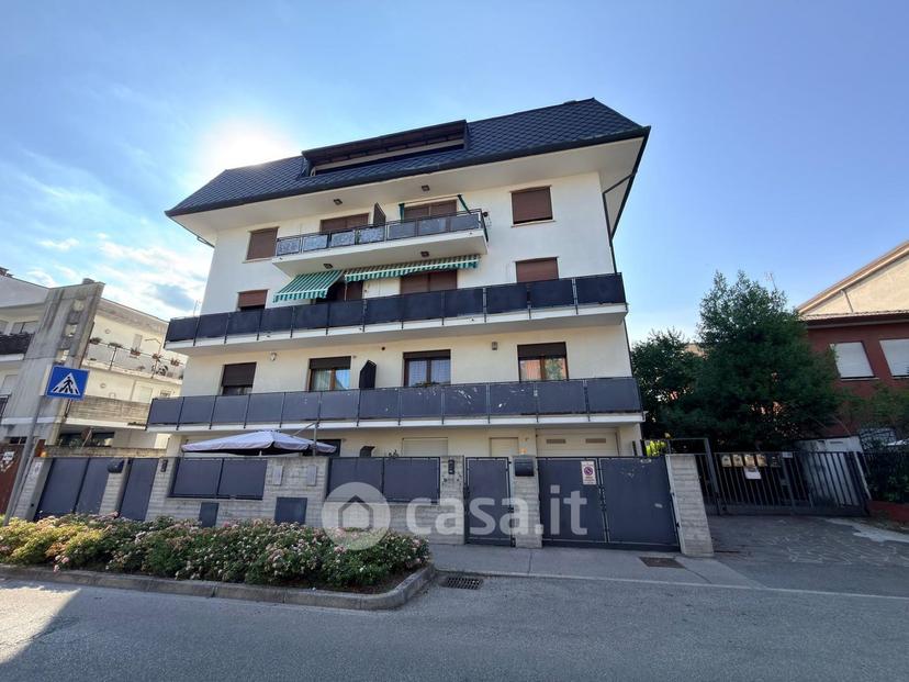 Bilocale in Viale Erminia Fuà Fusinato 29 — foto 12 di 17
