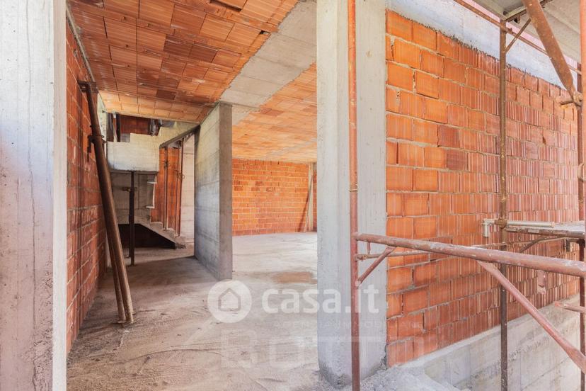 Villa in Vicolo Mergozzolo 20 — foto 13 di 48