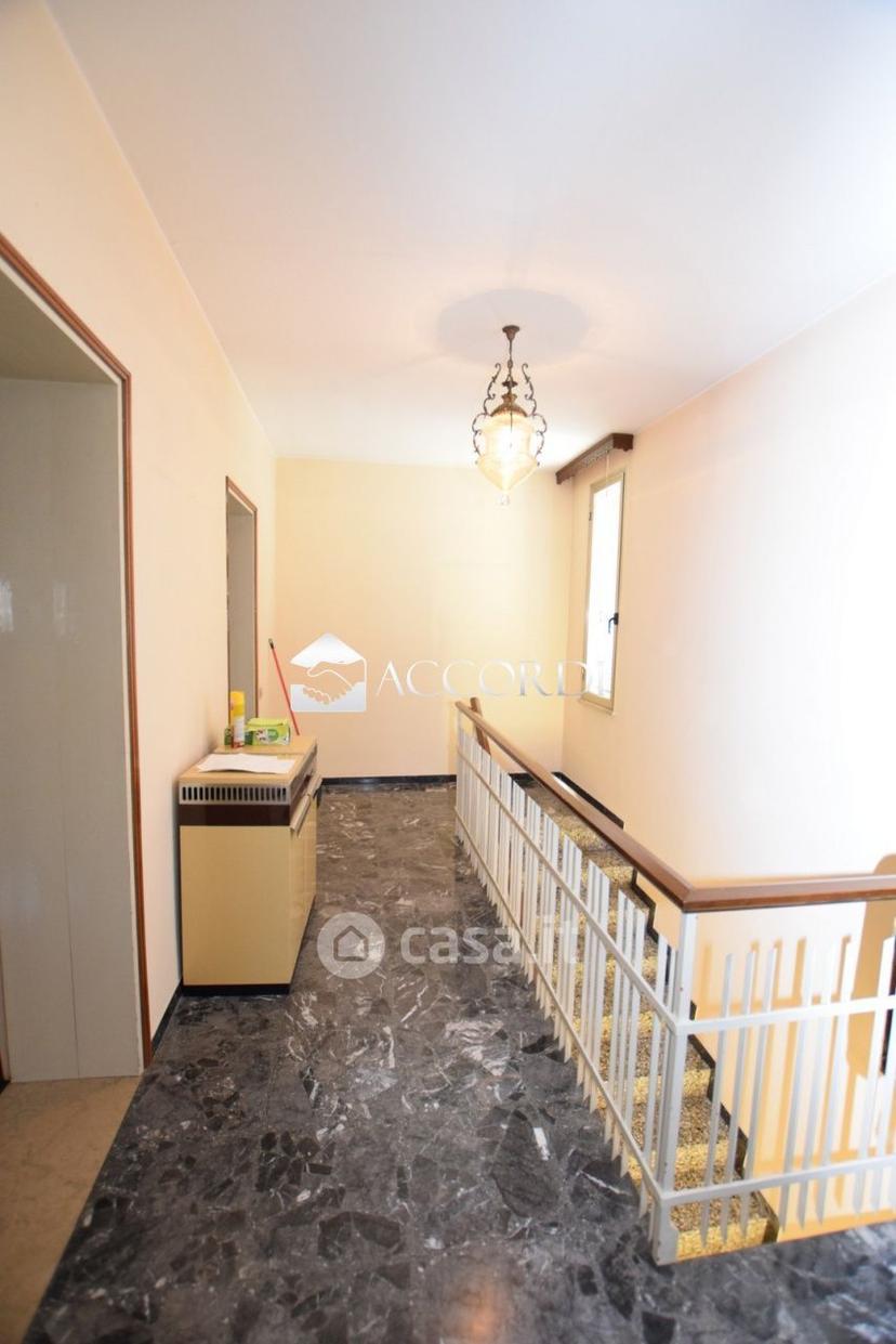 Villa in Via Schiavonesca Nuova — foto 17 di 22