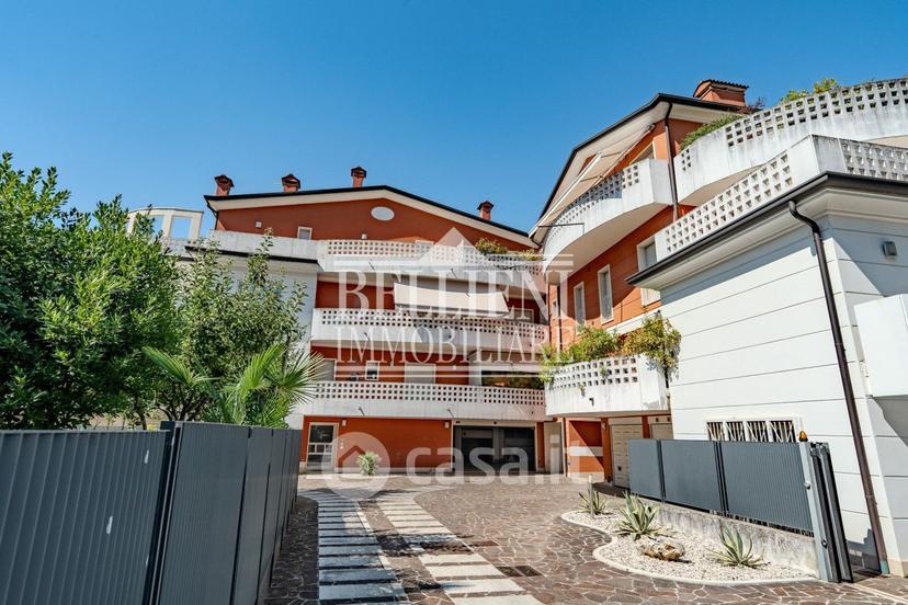 Trilocale in Vicolo Vicenza — foto 4 di 8
