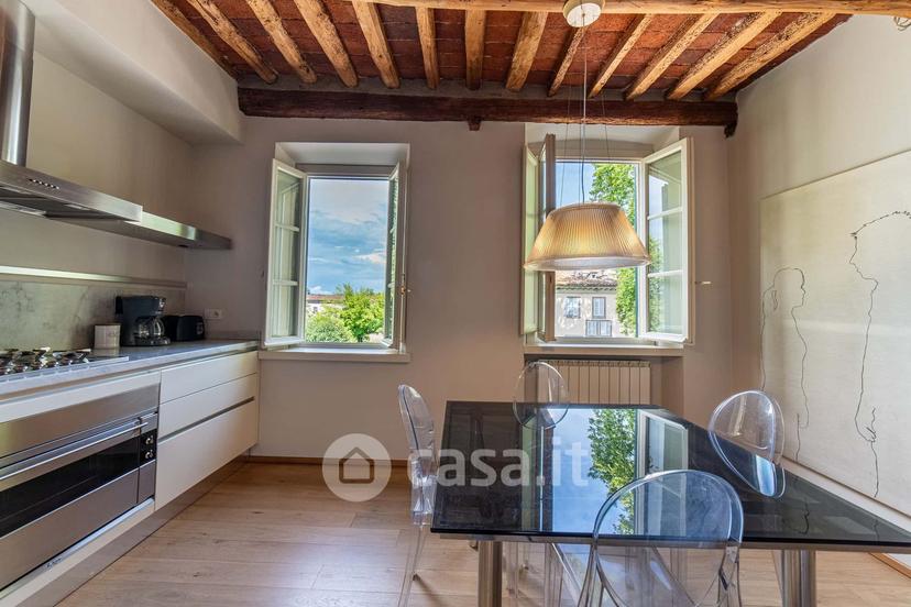 Trilocale in Via S. Nicolao 45 — foto 35 di 57