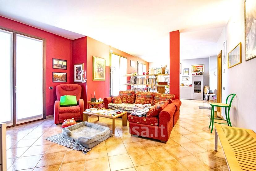 Villa in Via Fratelli Vigorelli — foto 27 di 54