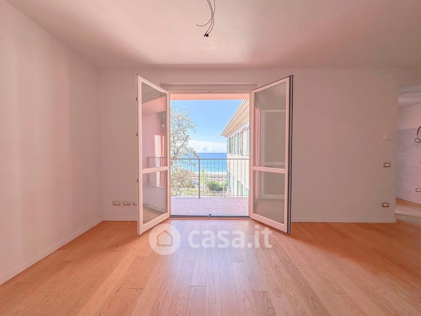 Trilocale in Via Brigate Partigiane 5 — foto 10 di 22