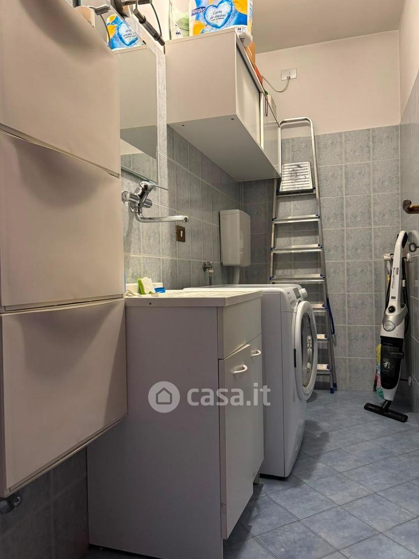 Trilocale in Via Ada Negri 10 — foto 15 di 15