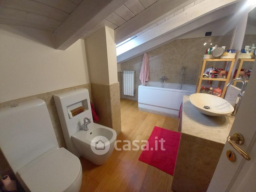 Quadrilocale in Via Centenaro 17 — foto 7 di 40