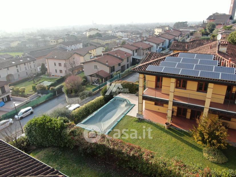 Villa in Via dei Ronchi 14 — foto 27 di 36