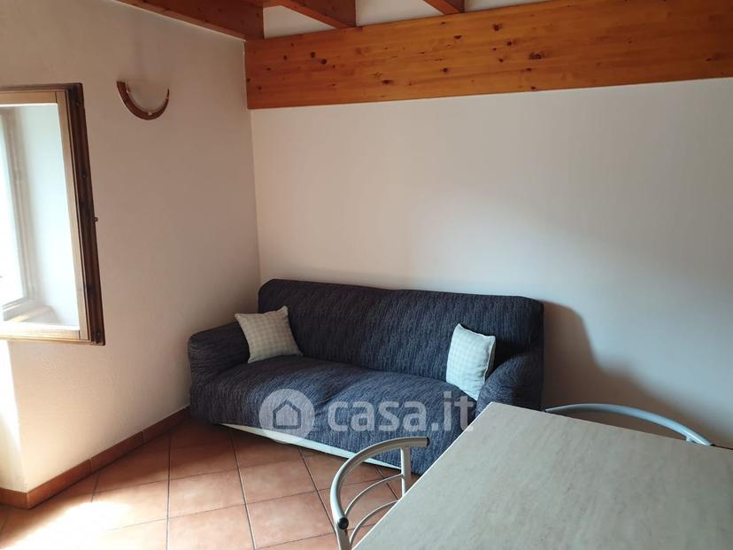 Trilocale in Via Gireglio 33 — foto 6 di 25