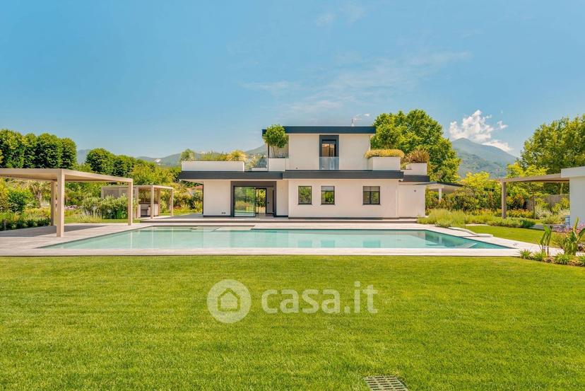 Villa in Via di Tonfano — foto 4 di 38