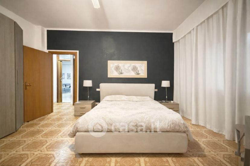 Trilocale in Via Camillo Benso — foto 3 di 16