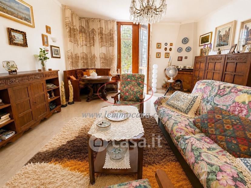 Villa in Via al Poggio 39 — foto 11 di 43