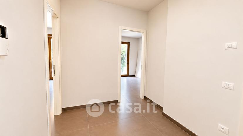 Monolocale in Via Ippolito Nievo — foto 17 di 18