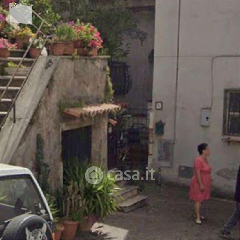 Trilocale in Via Cavour 45 — foto 5 di 27