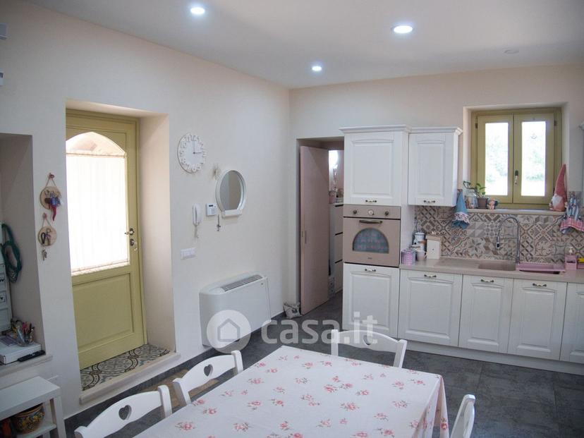 Villa in Contrada Costantino — foto 30 di 90