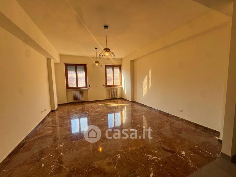 Trilocale in Via del Castello — foto 25 di 36