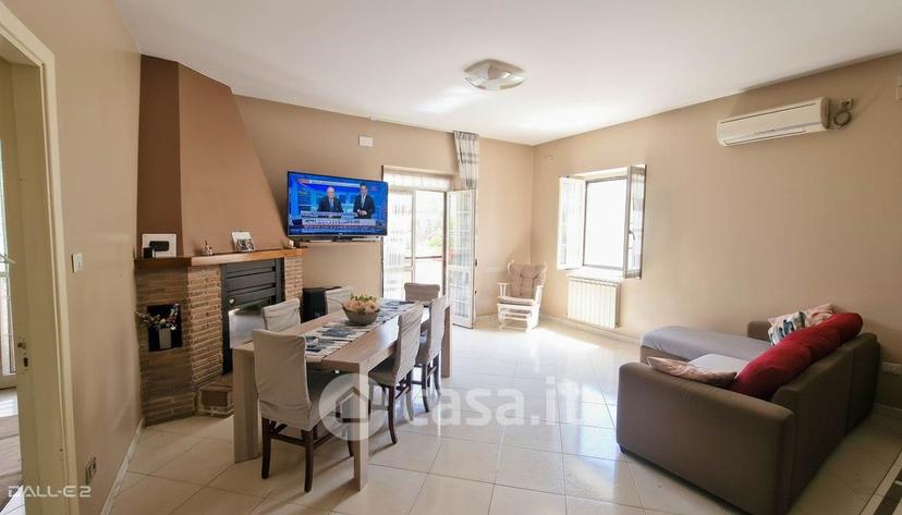 Villa in Via Bonifica 22 — foto 7 di 10