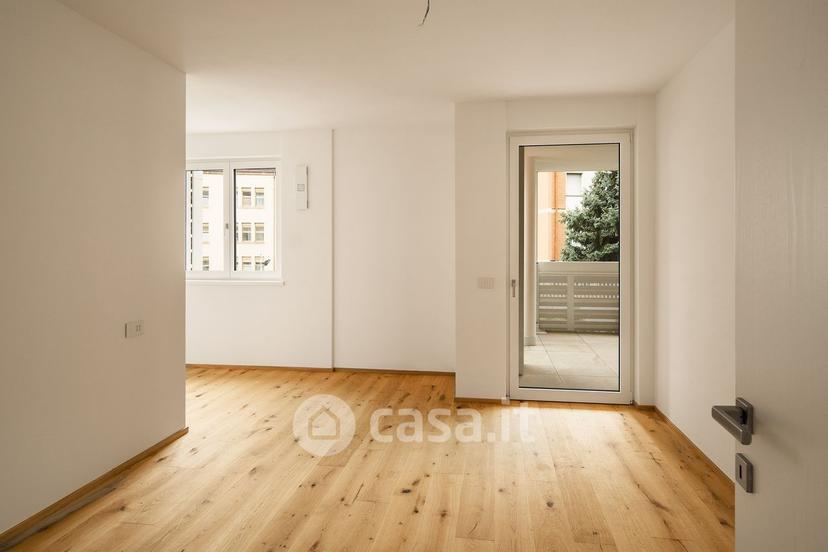 Quadrilocale in Via Zara 11 — foto 4 di 12
