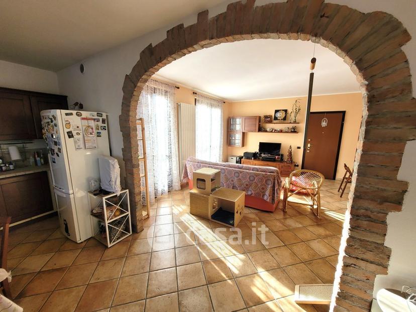 Trilocale in Via Monte Grappa 153 — foto 11 di 21