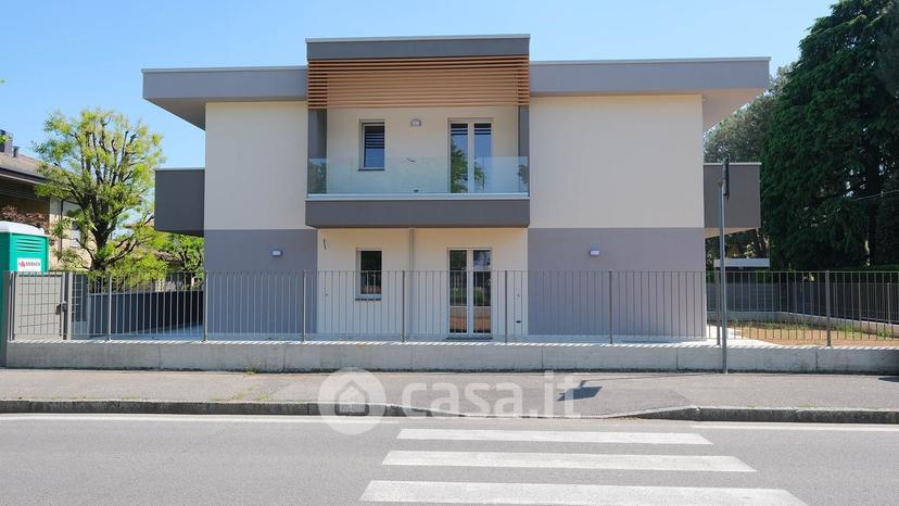 Quadrilocale in Via Giovanni Pascoli — foto 2 di 24