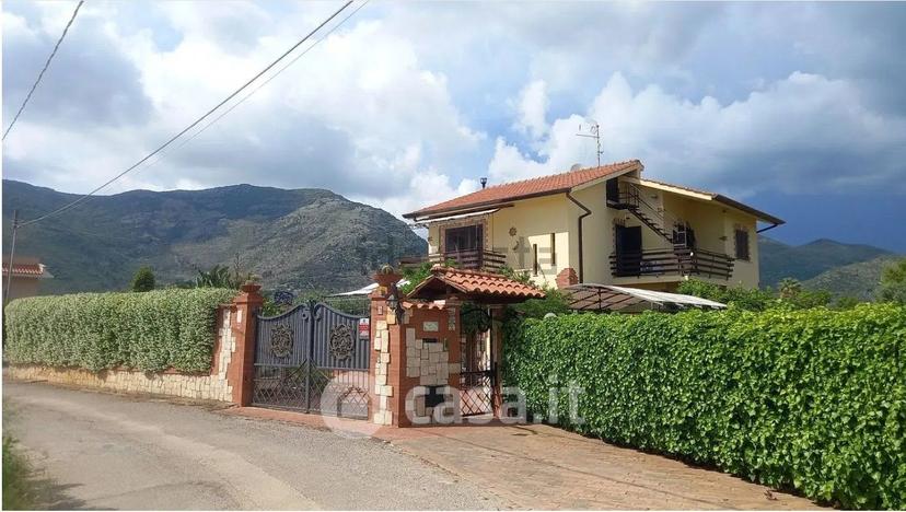 Villa in Via Scifelle