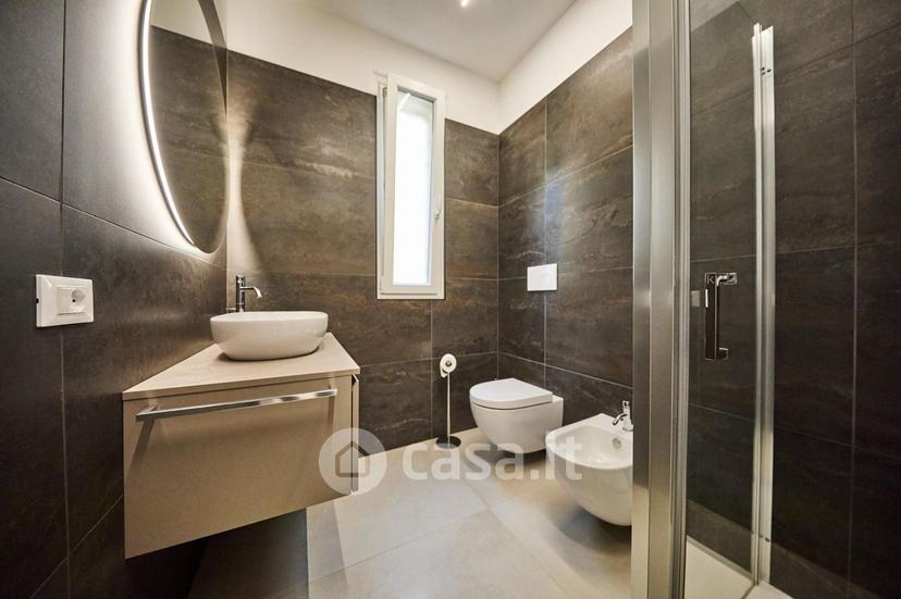 Bilocale in Via Santa Franca — foto 10 di 12