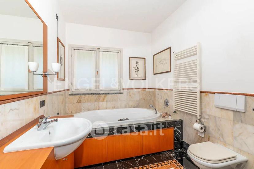 Villa in Via Venti Settembre 43 — foto 9 di 25