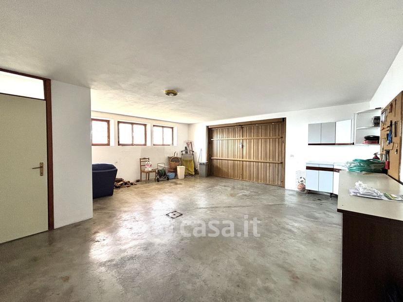 Villa in Via Prà di Tòs 22 — foto 24 di 33