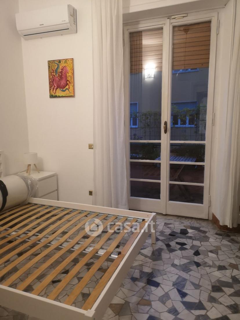 Stanza in Via Corsaglia 12 — foto 14 di 17