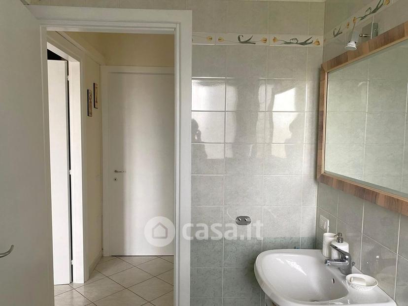 Trilocale in Via delle Serre 209 — foto 10 di 16