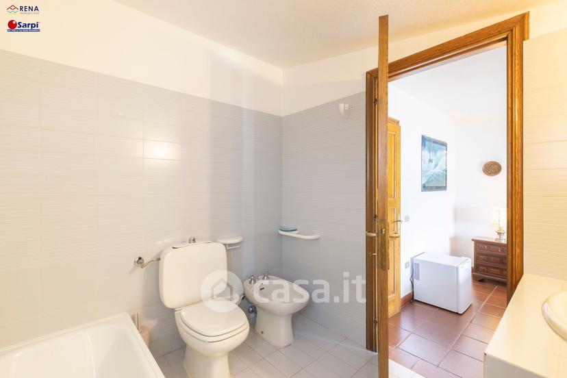 Villa in Via Bonifacio 4 — foto 45 di 49