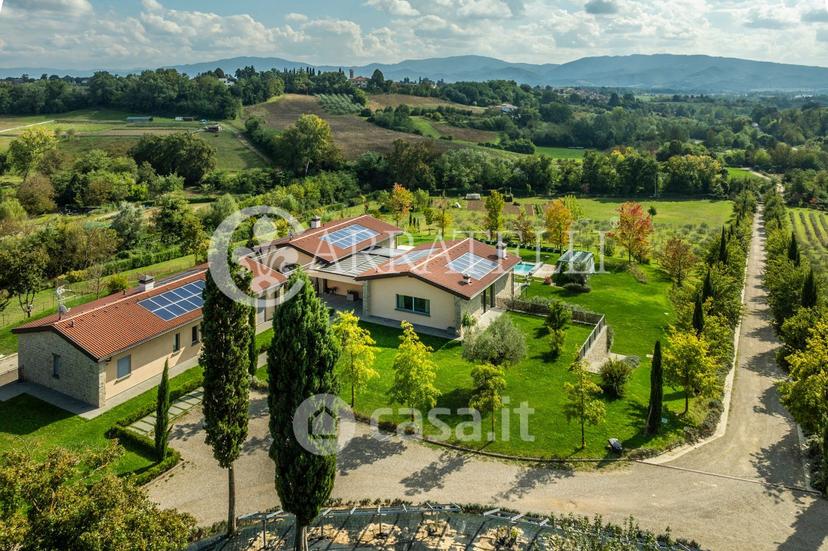 Villa in Via Stradello di Ago 7 — foto 2 di 76