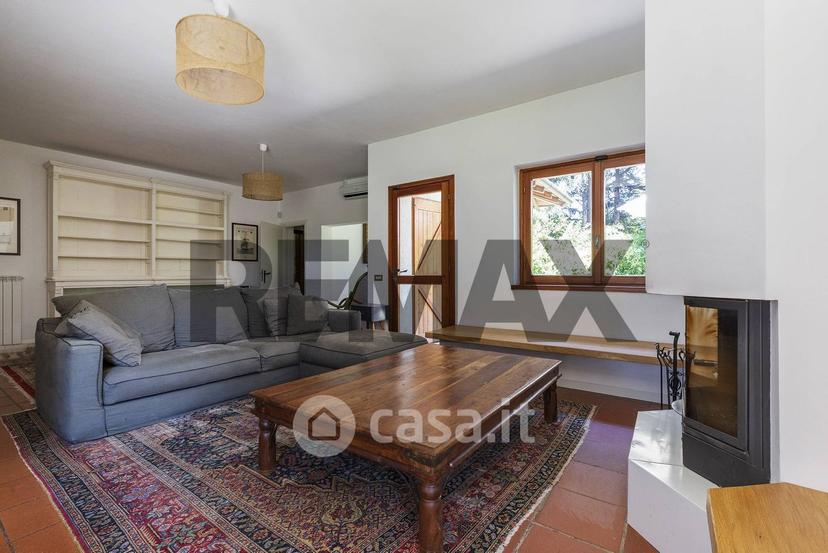 Villa in Via Armando Diaz 90 — foto 17 di 38
