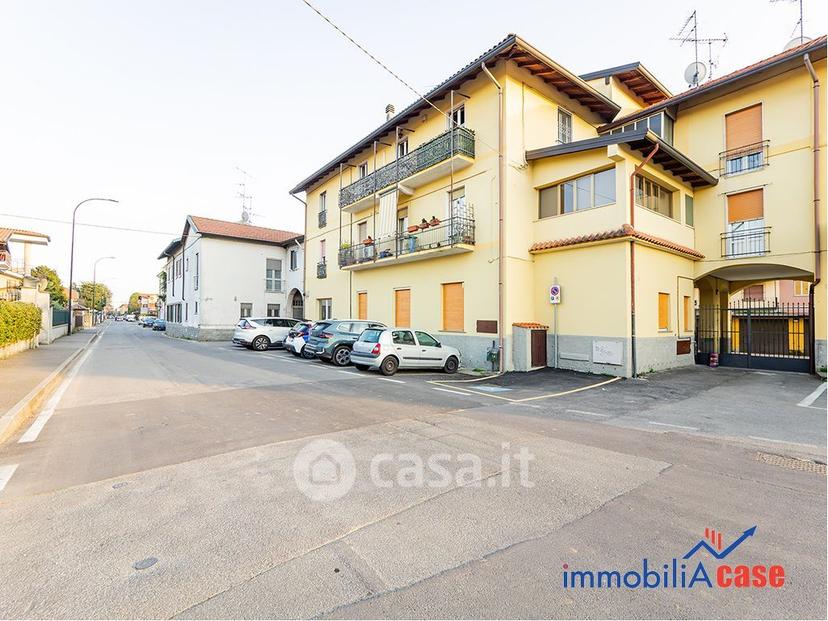 Trilocale in Via Pietro Toselli 4 — foto 17 di 34