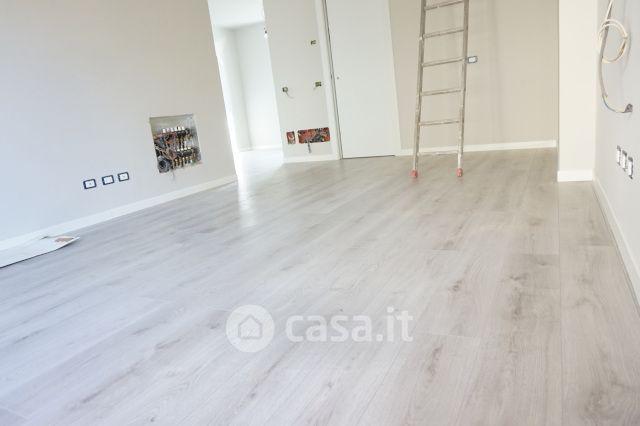 Trilocale in Via Gioacchino Rossini — foto 2 di 47