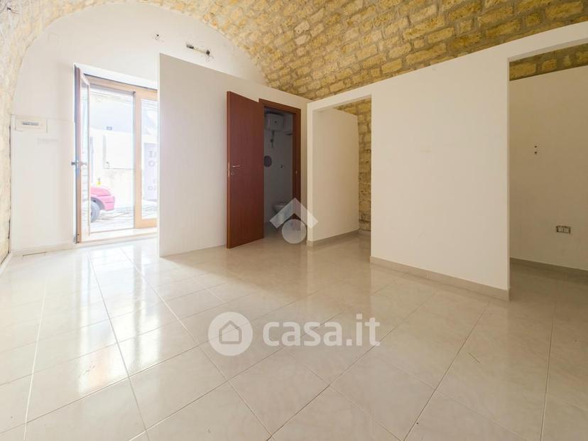 Monolocale in Via de Florio 30 — foto 12 di 14