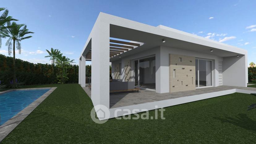 Villa in Via Pietro Lecciso 4