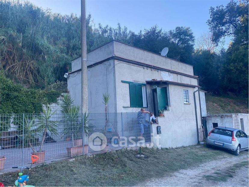 Bilocale in Frazione Montesicuro 154 — foto 5 di 27