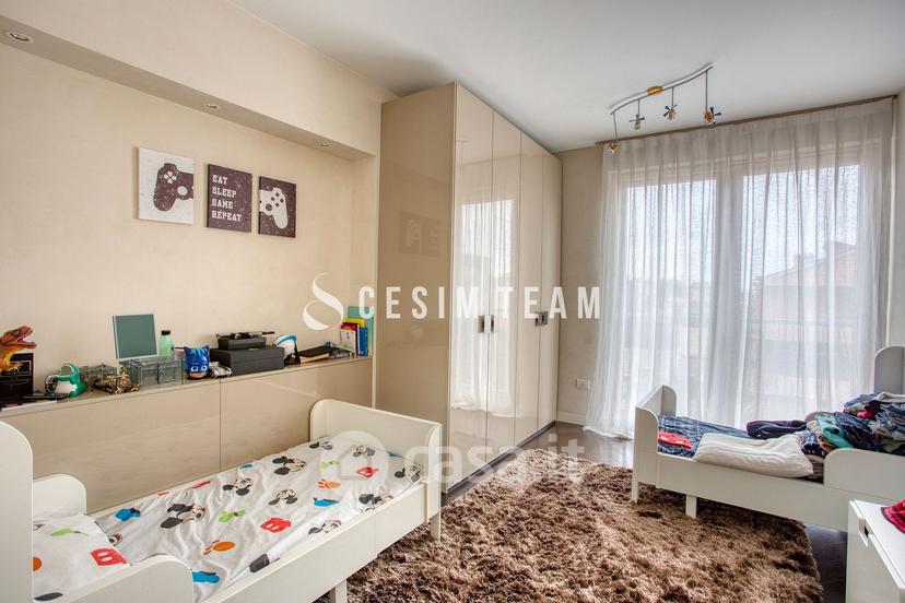 Appartamento in Viale Monte Grappa 22 B — foto 9 di 37