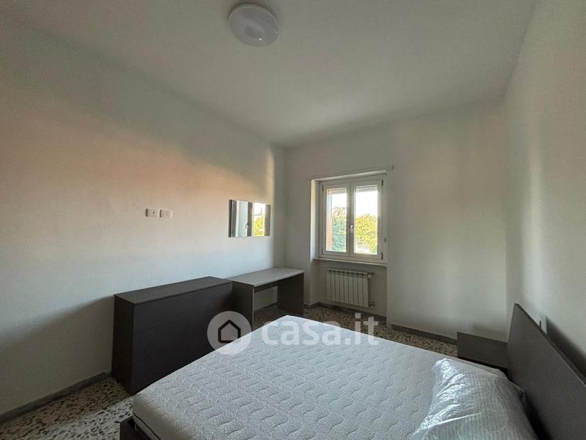 Stanza in Via Torre San Biele — foto 13 di 38