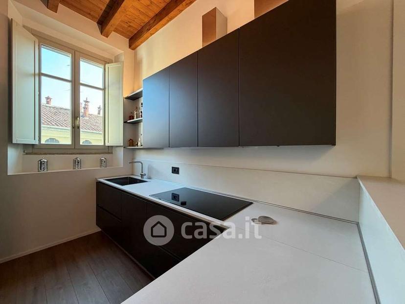Trilocale in Via Simone del Pozzo 9 — foto 5 di 30